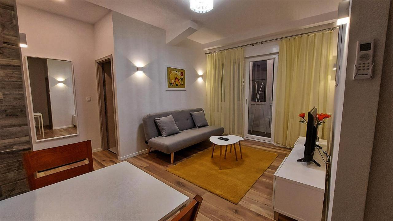 Apartments Square Zagabria Esterno foto