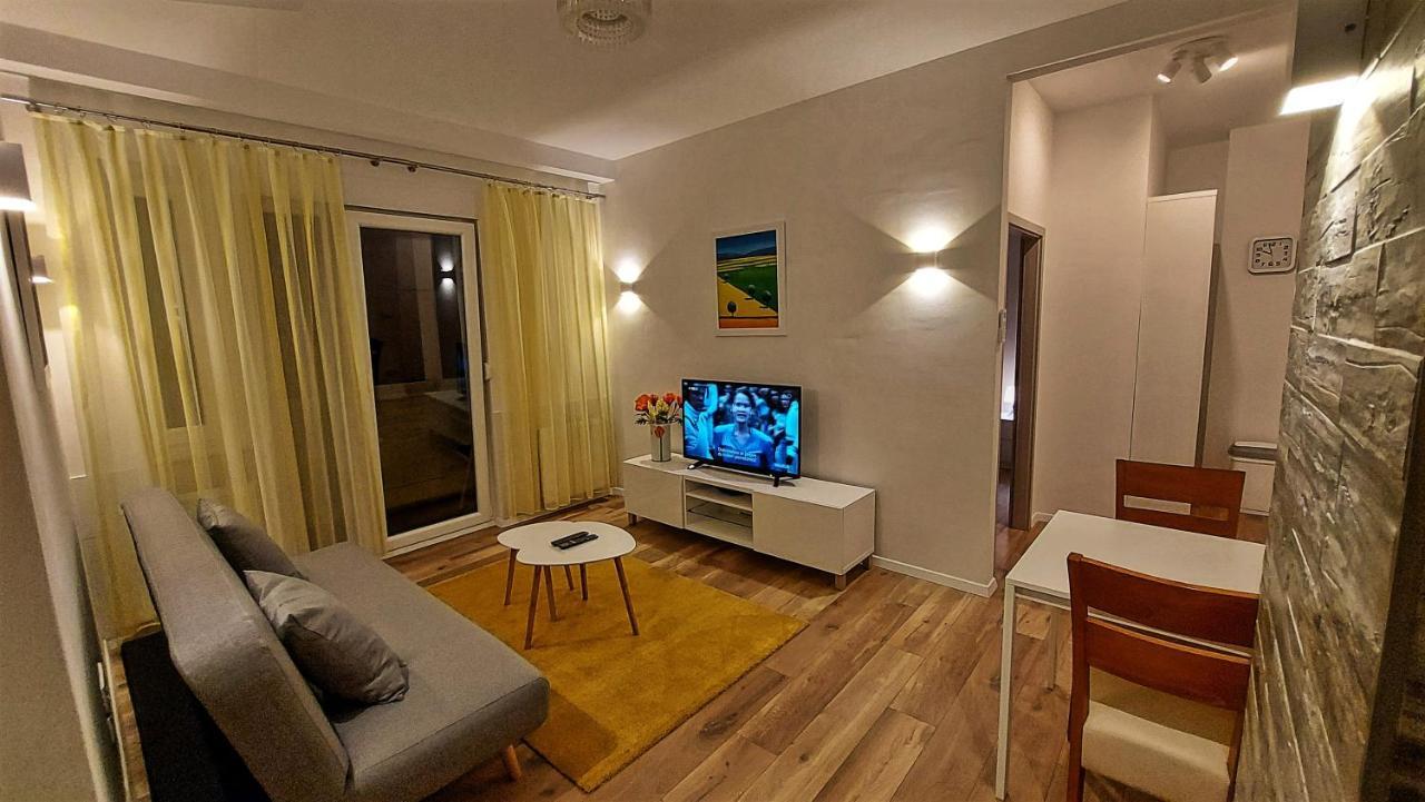 Apartments Square Zagabria Esterno foto
