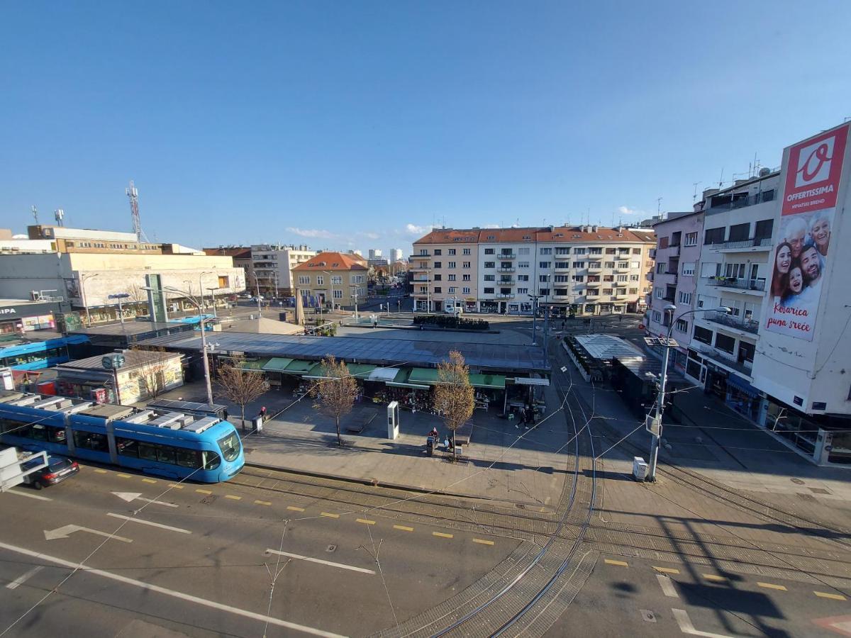 Apartments Square Zagabria Esterno foto